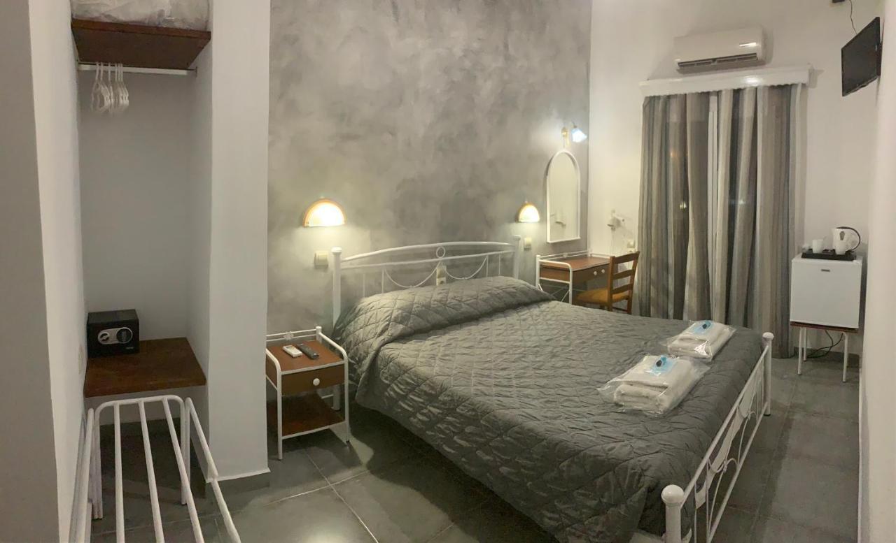 Villa Ilios Фира Екстериор снимка