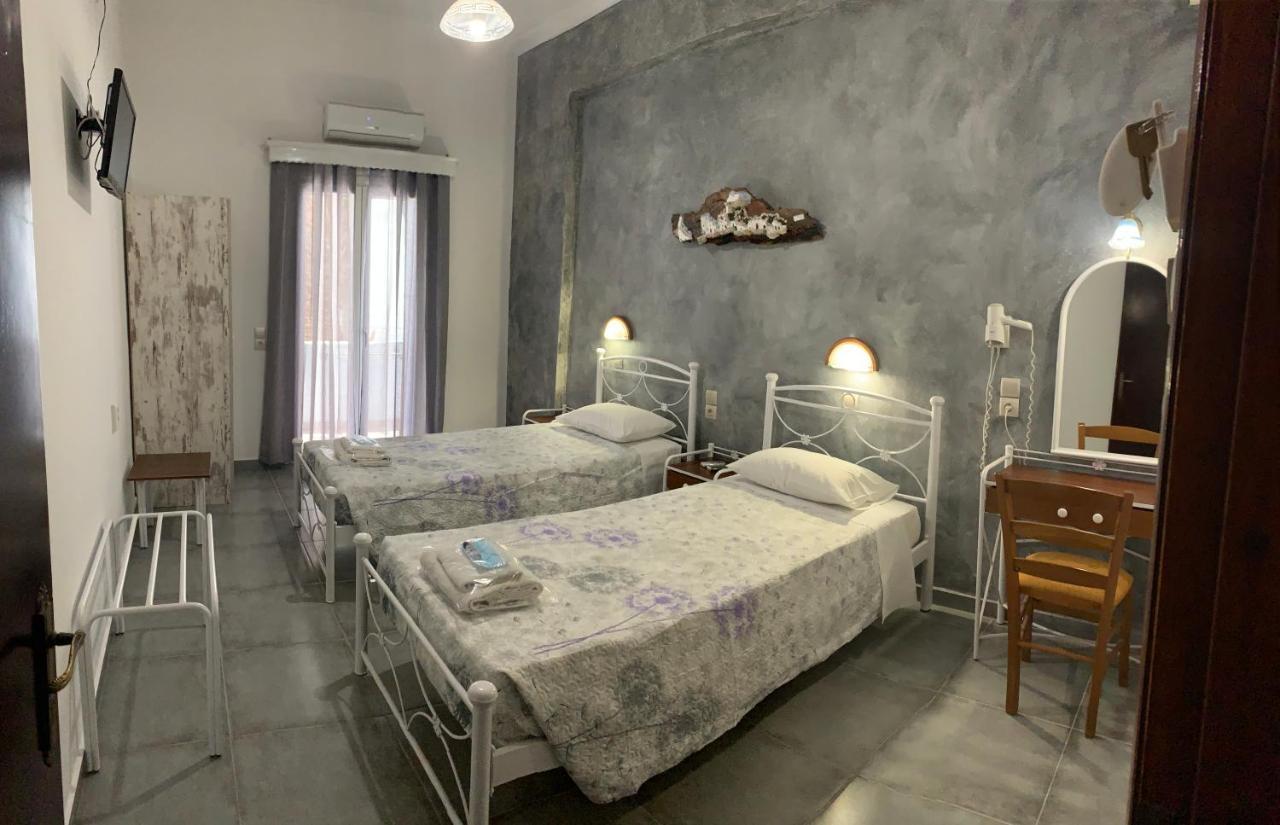 Villa Ilios Фира Екстериор снимка