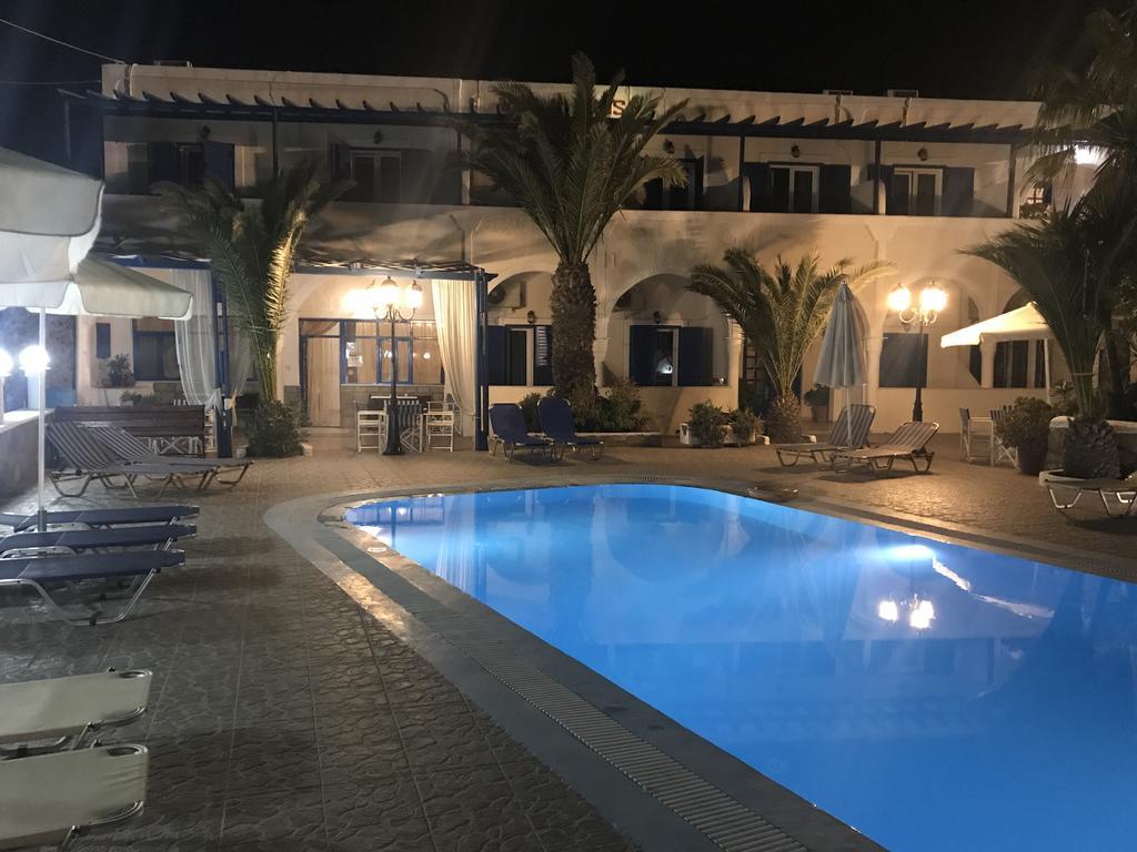 Villa Ilios Фира Екстериор снимка