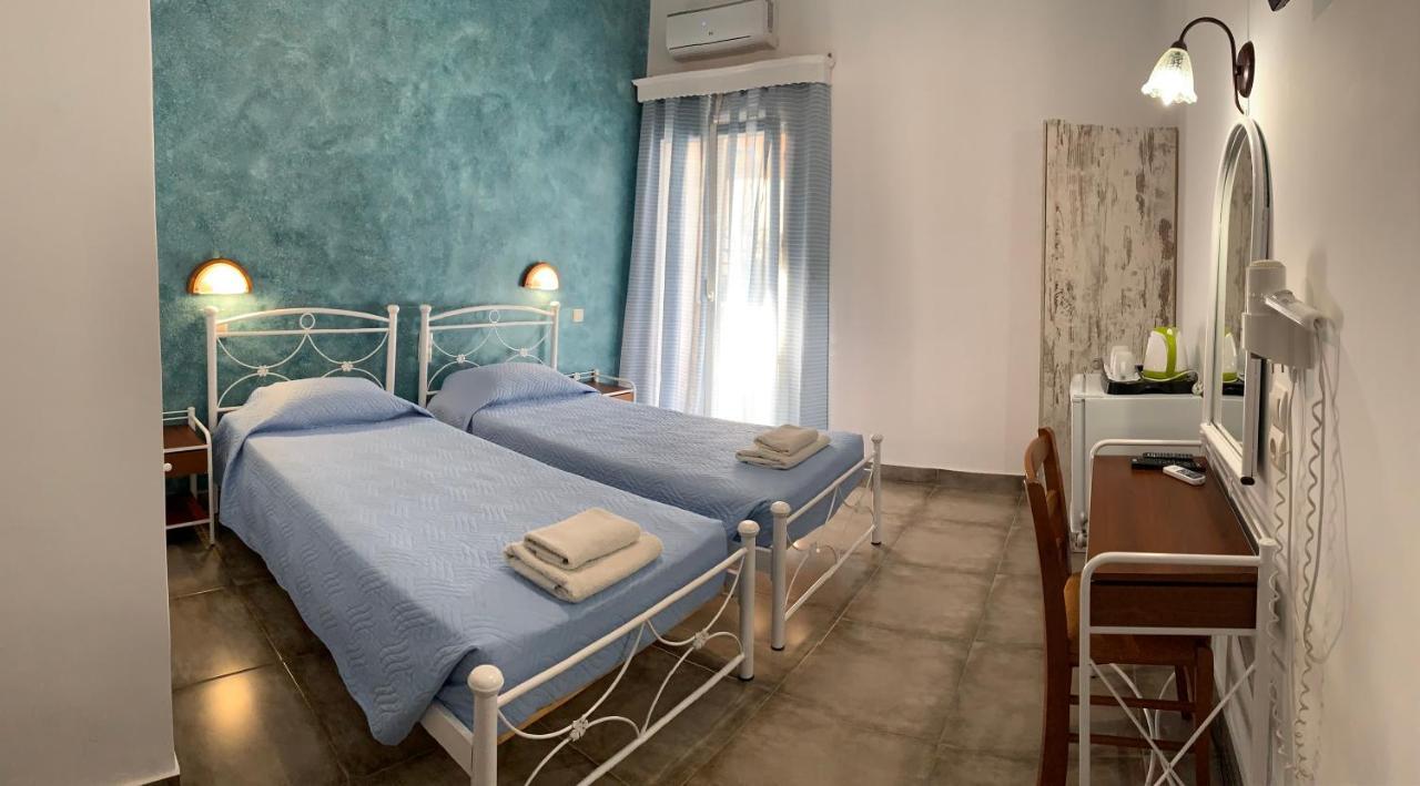 Villa Ilios Фира Екстериор снимка