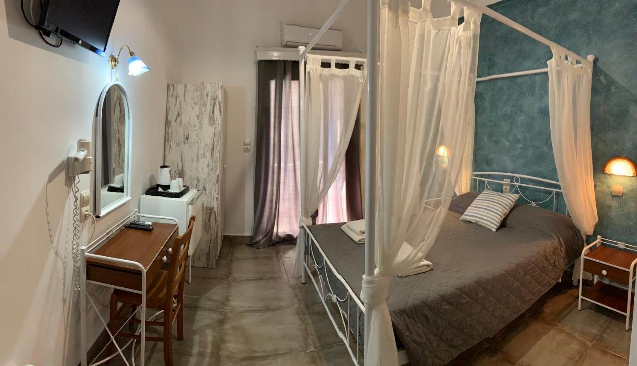 Villa Ilios Фира Екстериор снимка